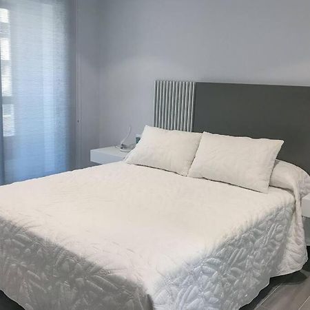 Sakura Homes Ponferrada Centro 8 Plazas Εξωτερικό φωτογραφία
